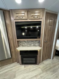 2021 Seneca 37K