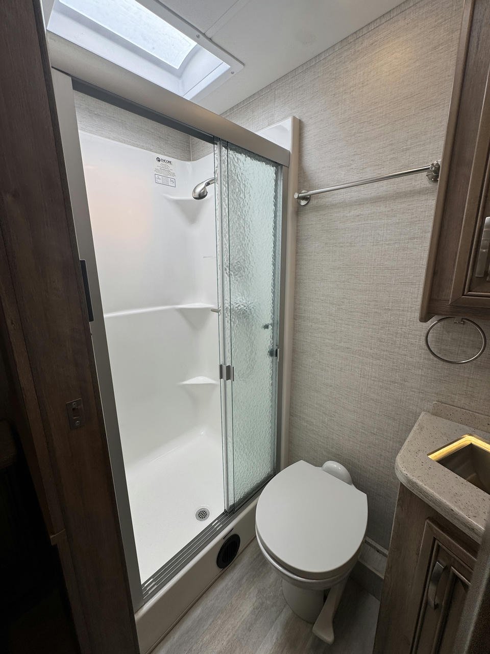 2021 Seneca 37K