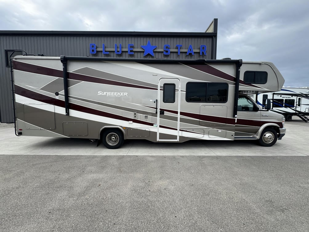 2021 Sunseeker 3050S