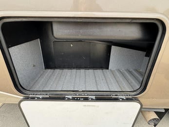 2021 Sunseeker 3050S