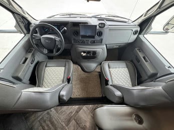 2021 Sunseeker 3050S