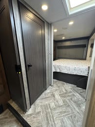 2021 Sunseeker 3050S
