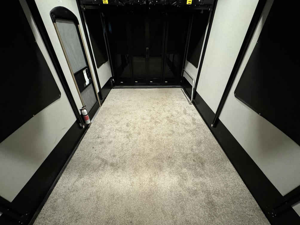 2022 Carbon 398