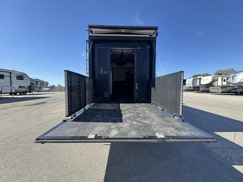2022 Momentum 395MS-R