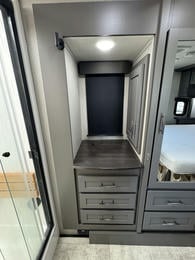 2022 Momentum 395MS-R