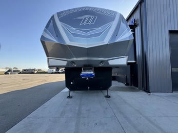 2022 Momentum 397THS-R