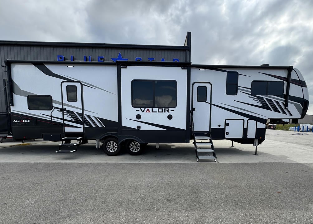2022 Valor 37V13