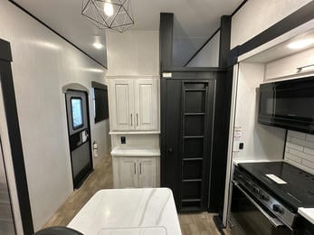 2023 South Fork 3710FLMB
