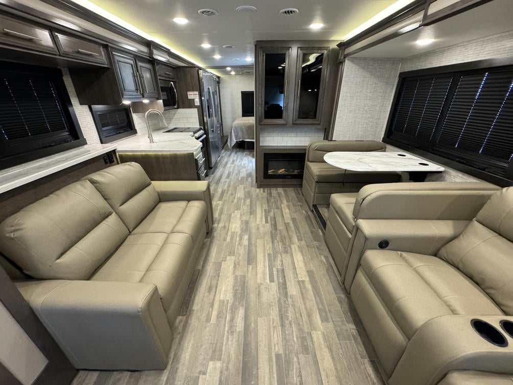 2023 Vision XL 34G 