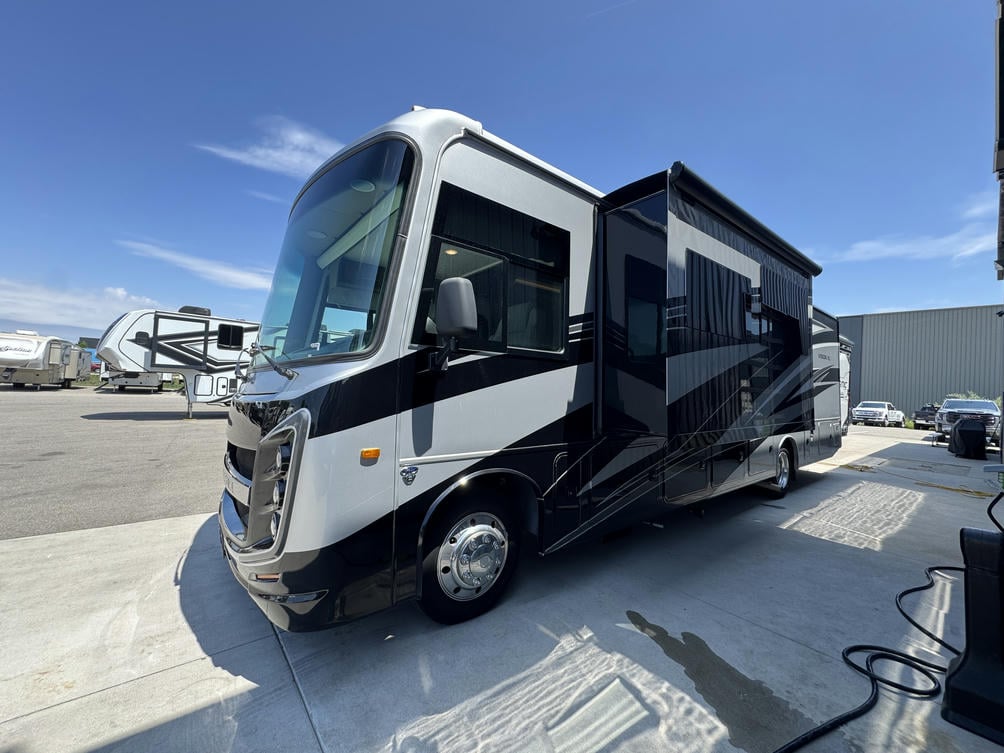 2023 Vision XL 34G 