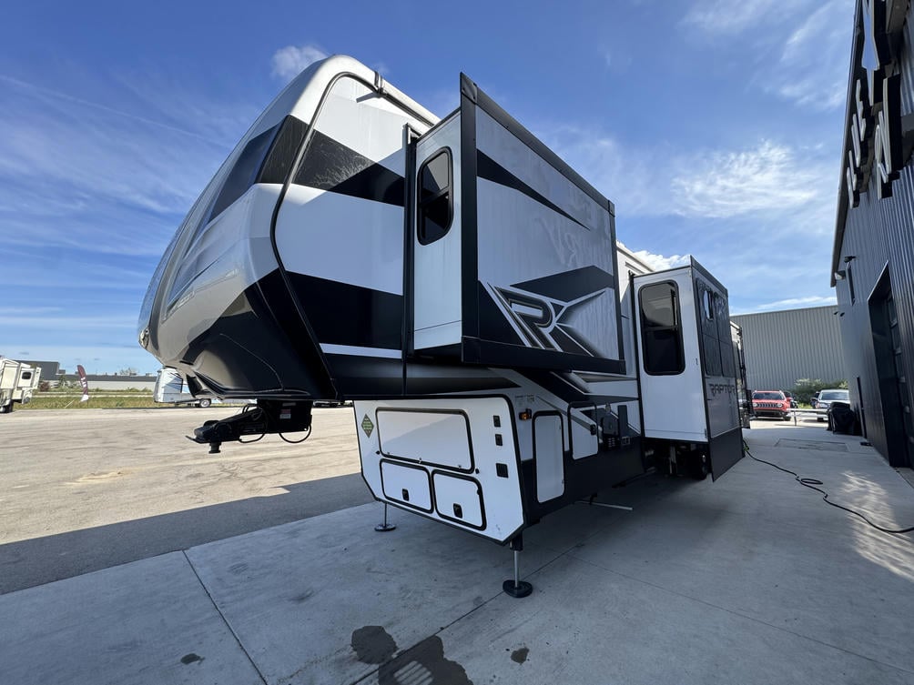 2024 Raptor 431