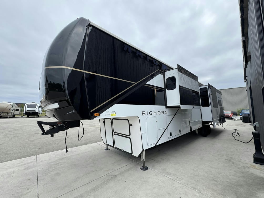 2025 Bighorn 391MFB
