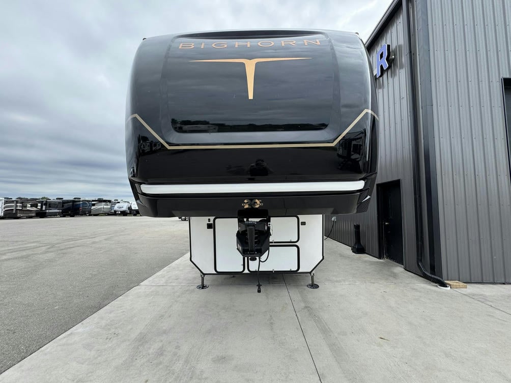 2025 Bighorn 391MFB