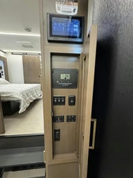 2025 Bighorn 391MFB