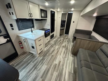 2025 Jay Flight SLX 261BHS