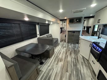 2025 Jay Flight SLX 261BHS