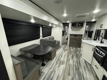 2025 Jay Flight SLX 261BHS