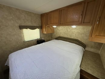 2007 Coachmen 32BHS