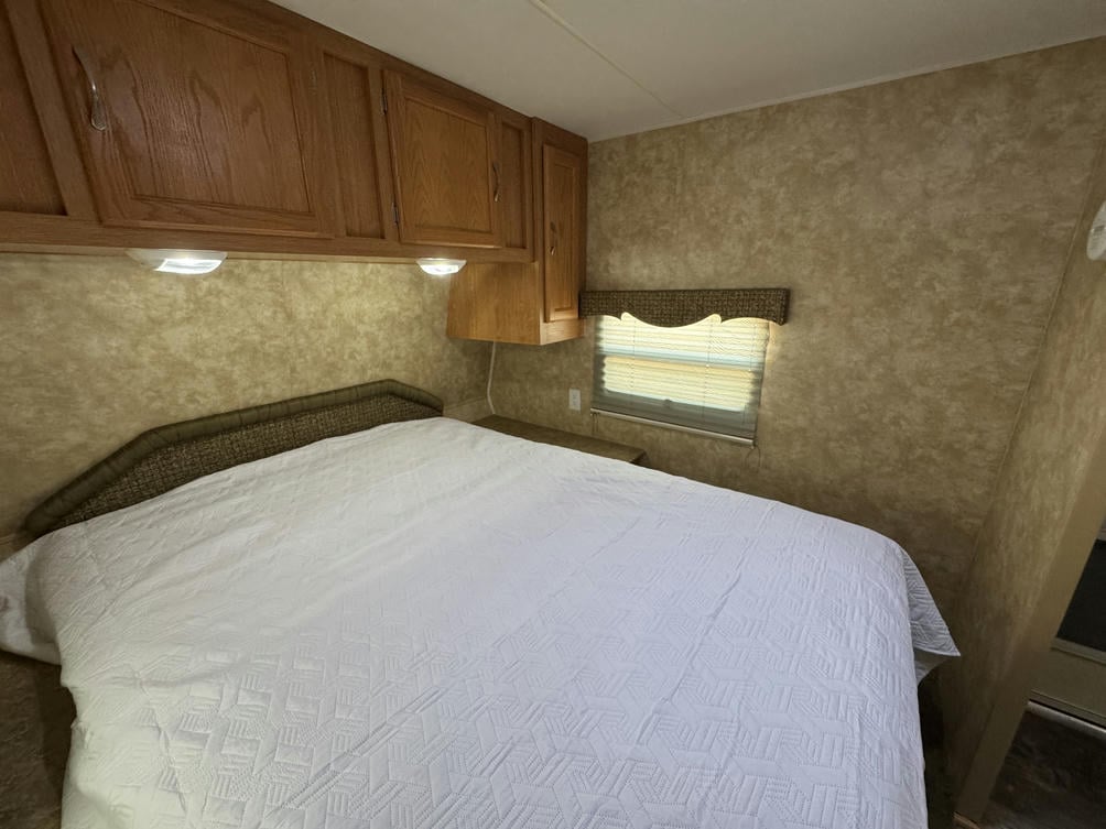 2007 Coachmen 32BHS