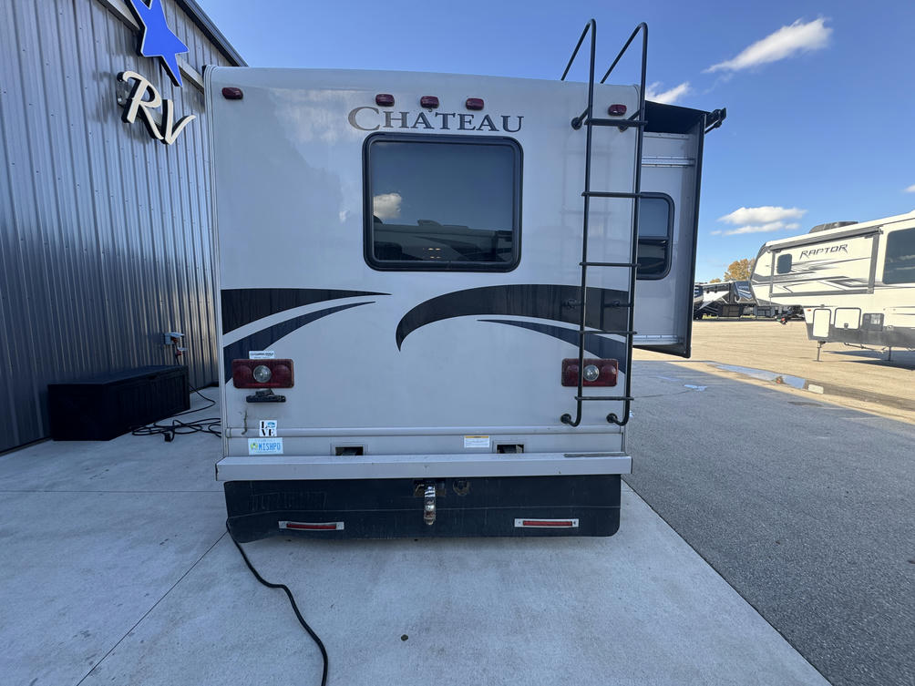 2014  Chateau 31L