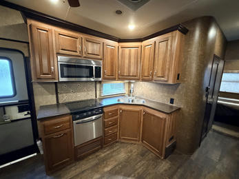 2016 Durango 380 FLF