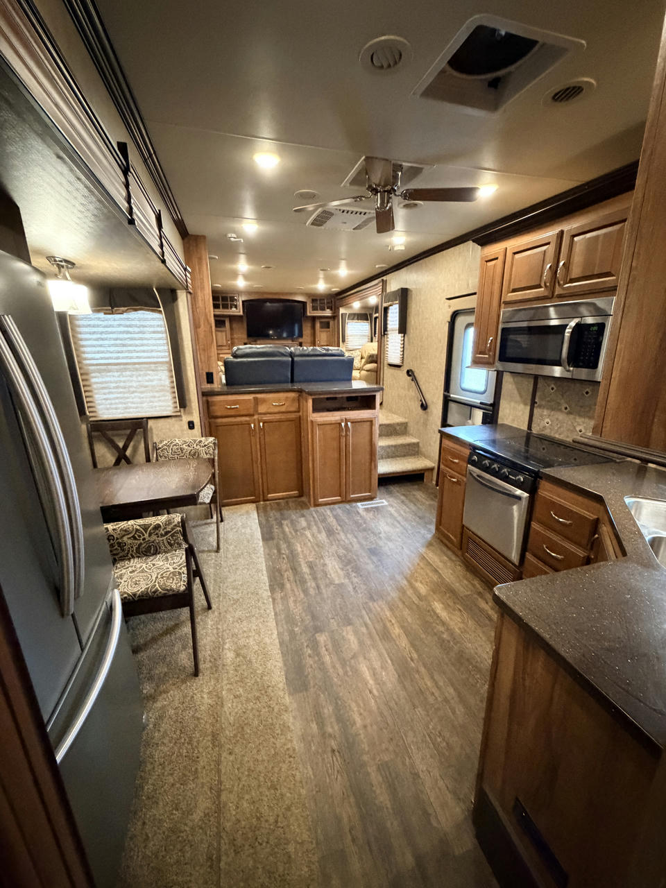 2016 Durango 380 FLF