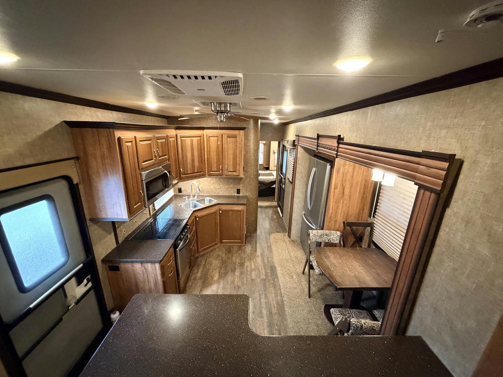 2016 Durango 380 FLF