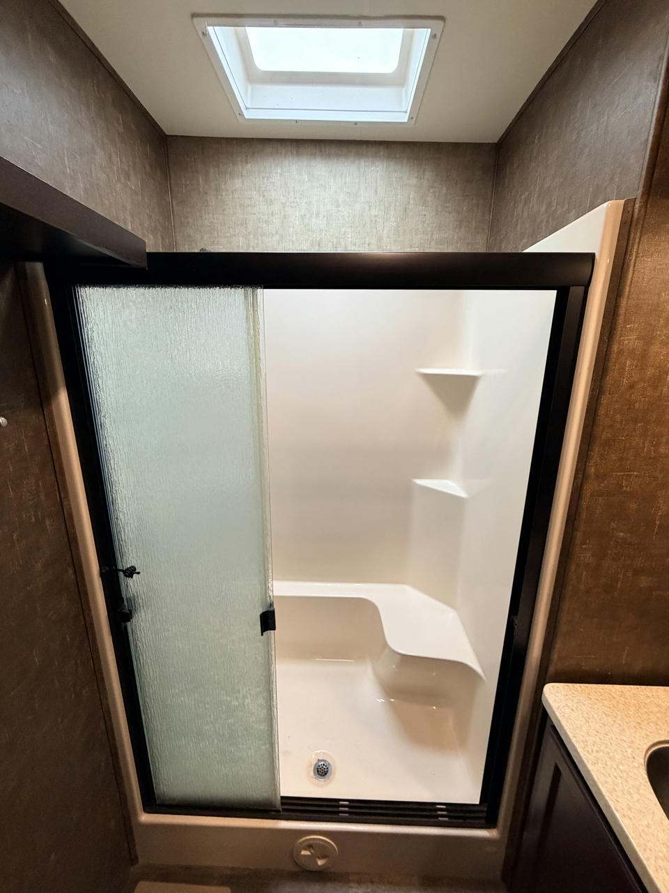 2016 Durango 380 FLF