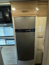 2017 Navion 24V