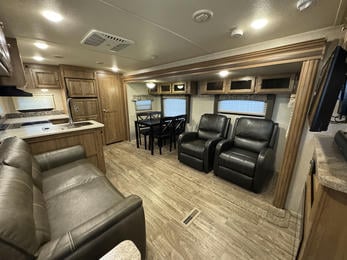 2018 Flagstaff 29RKWS