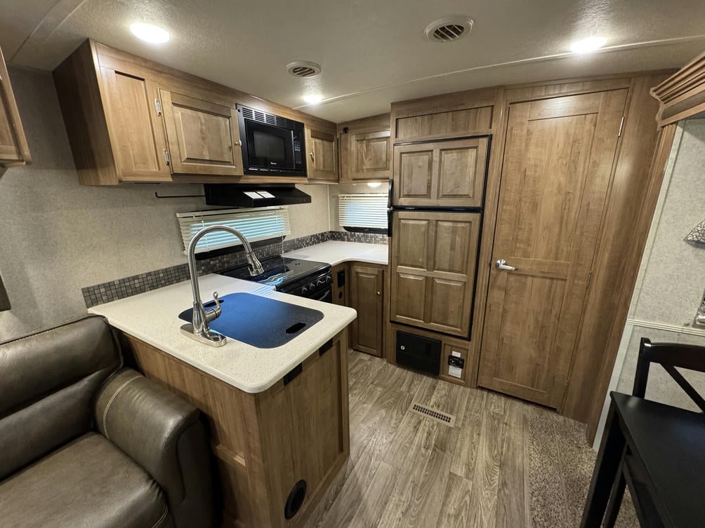 2018 Flagstaff 29RKWS