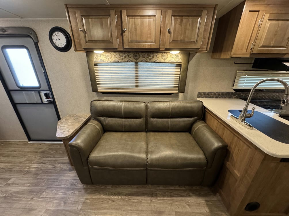 2018 Flagstaff 29RKWS