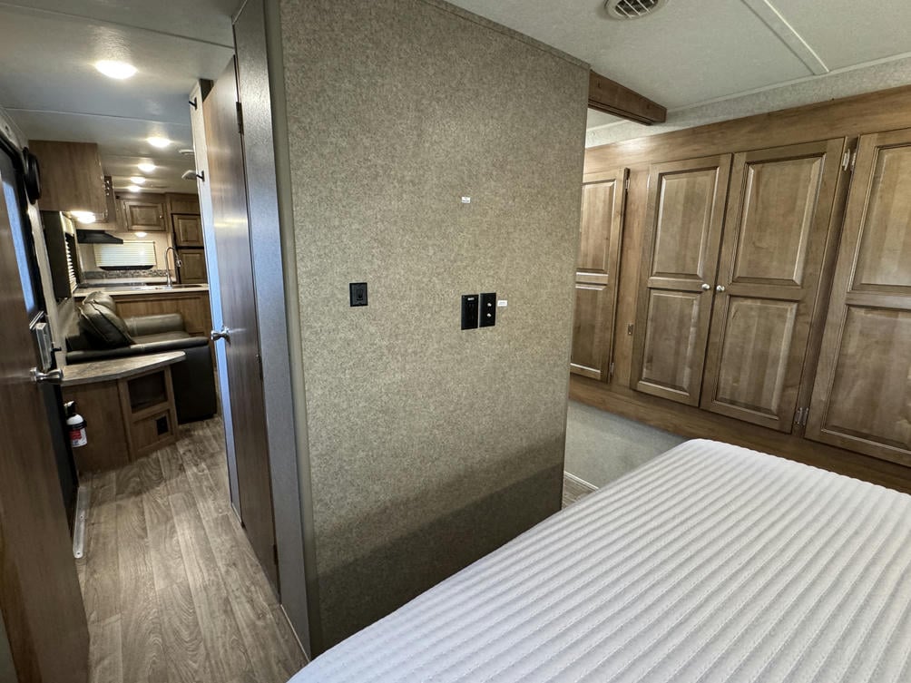 2018 Flagstaff 29RKWS