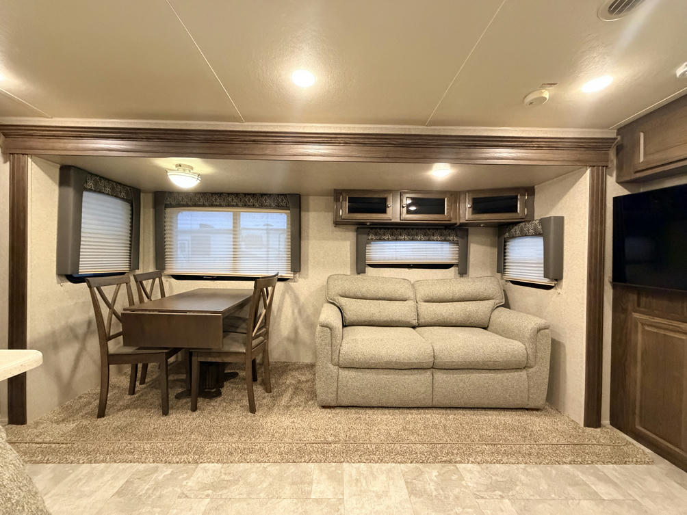 2018 Flagstaff 29RKWS