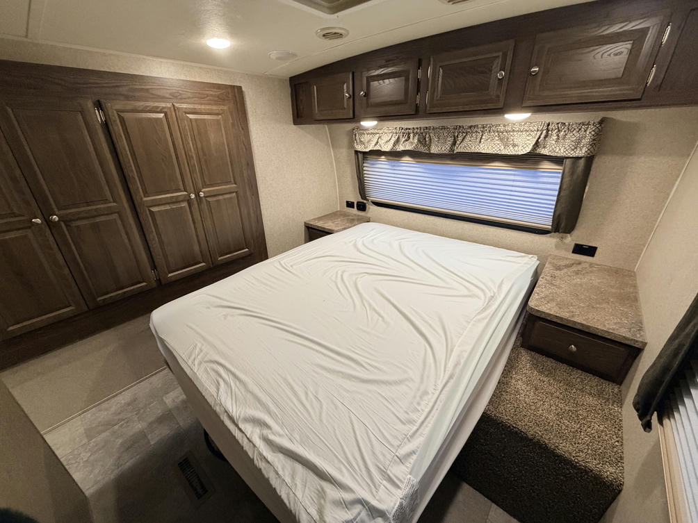 2018 Flagstaff 29RKWS