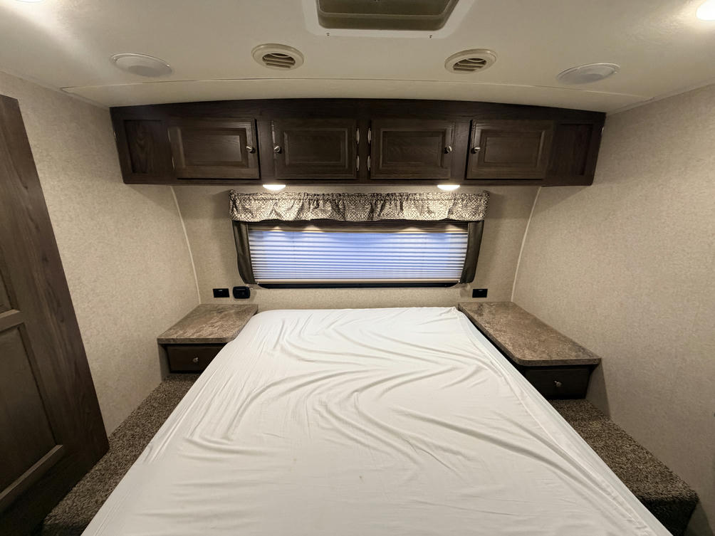 2018 Flagstaff 29RKWS