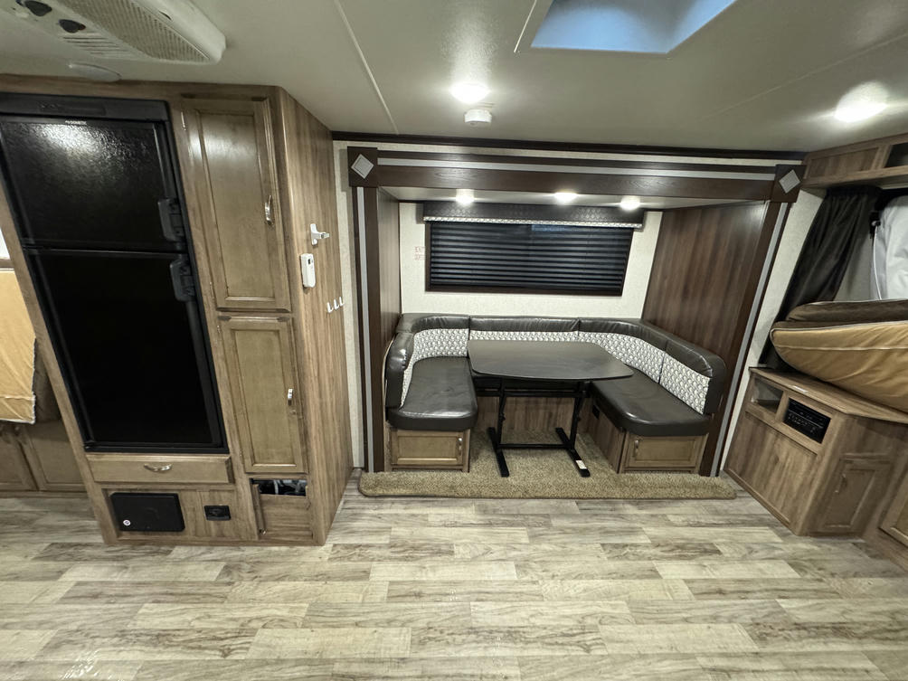 2019 Jay Feather X23E