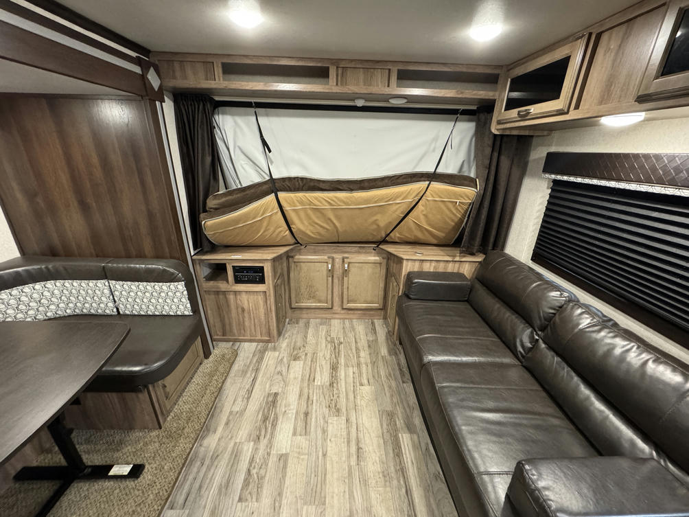 2019 Jay Feather X23E