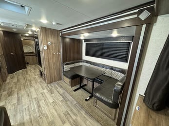 2019 Jay Feather X23E