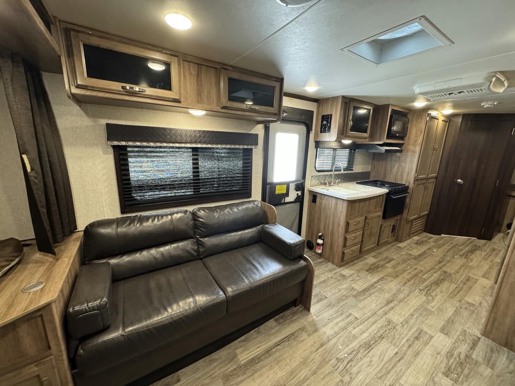 2019 Jay Feather X23E