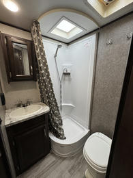 2019 Jay Feather X23E