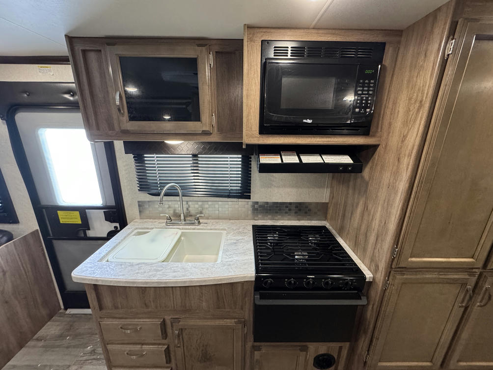 2019 Jay Feather X23E