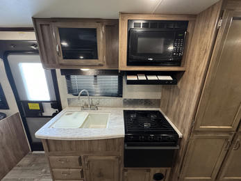 2019 Jay Feather X23E