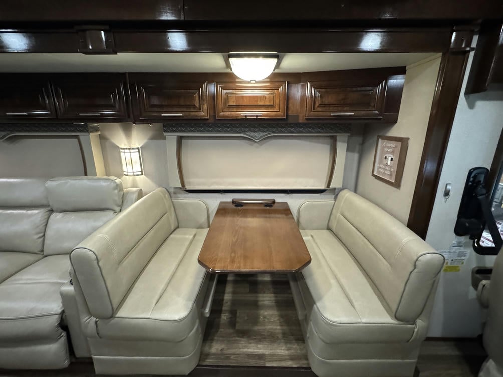 2020 Georgetown XL 369DS