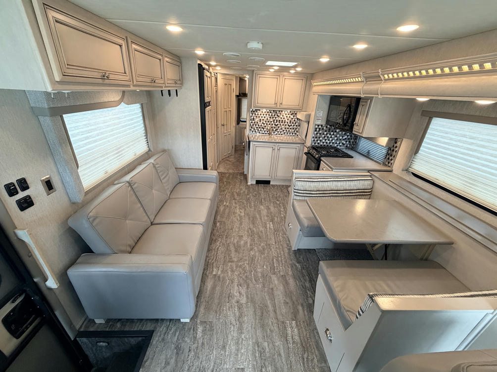 2021 Bay Star Sport 2813