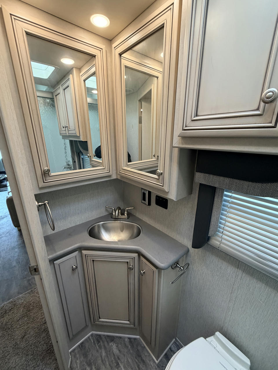 2021 Bay Star Sport 2813