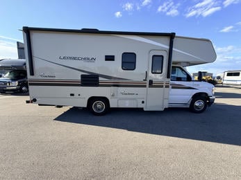 2021 Leprechaun 210RS 