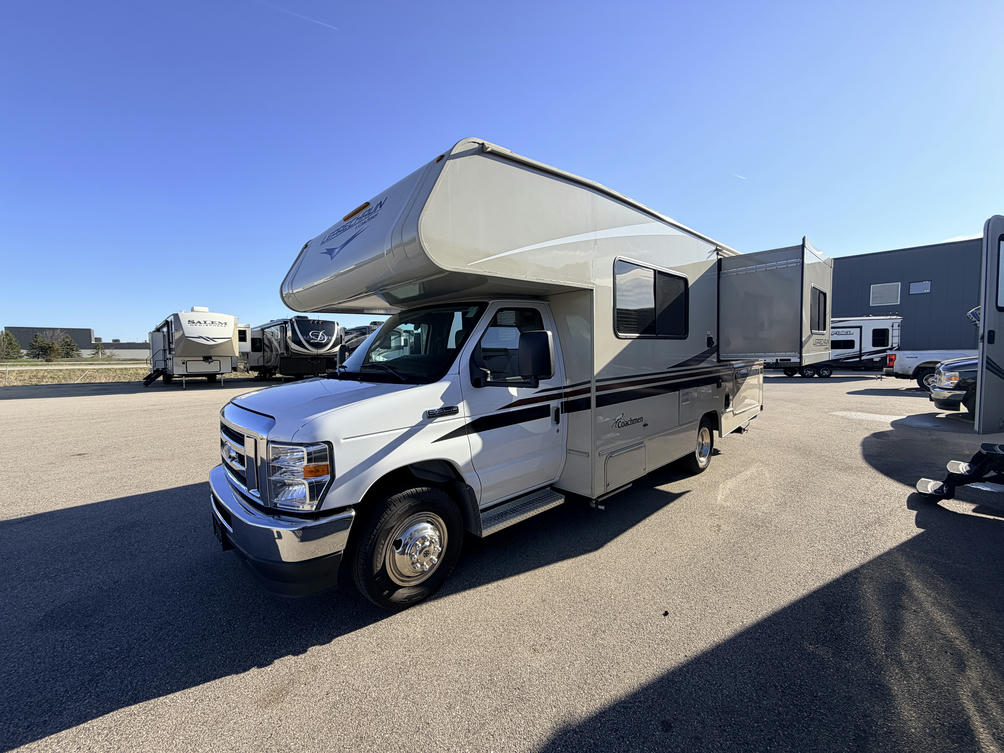 2021 Leprechaun 210RS 