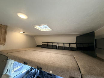 2021 Leprechaun 210RS 