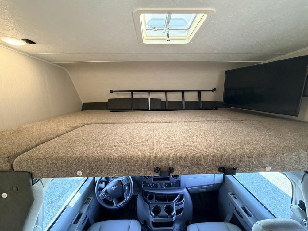 2021 Leprechaun 210RS 